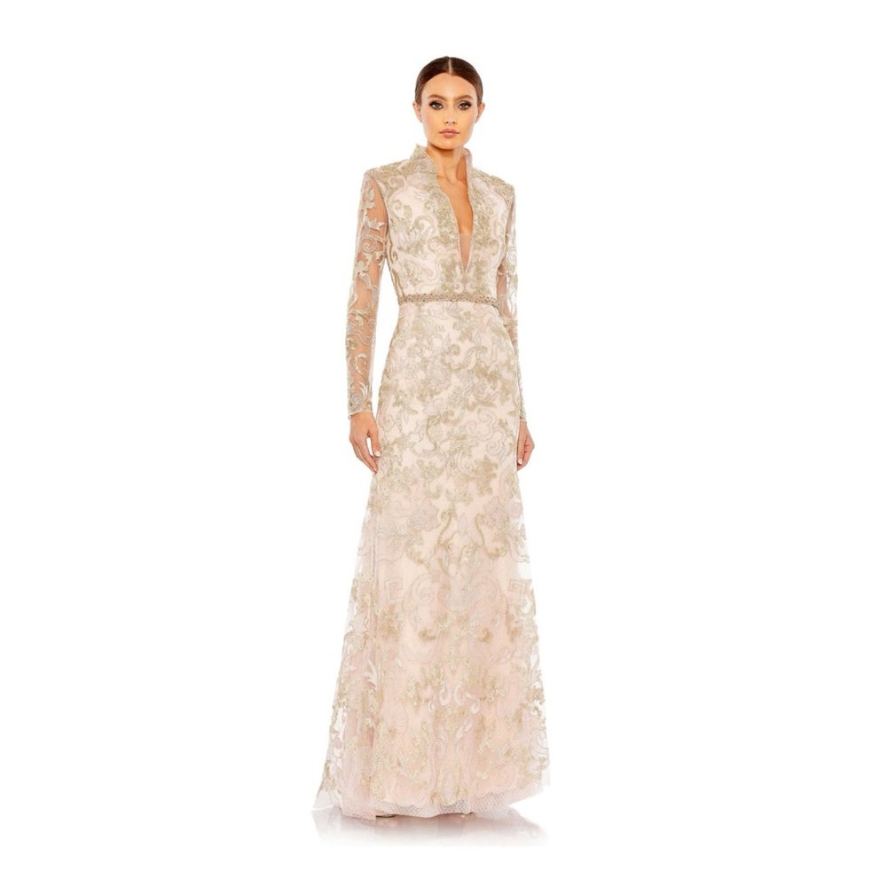 New MAC DUGGAL dress 8 tan blush gown formal long sleeve v-neck lace floral